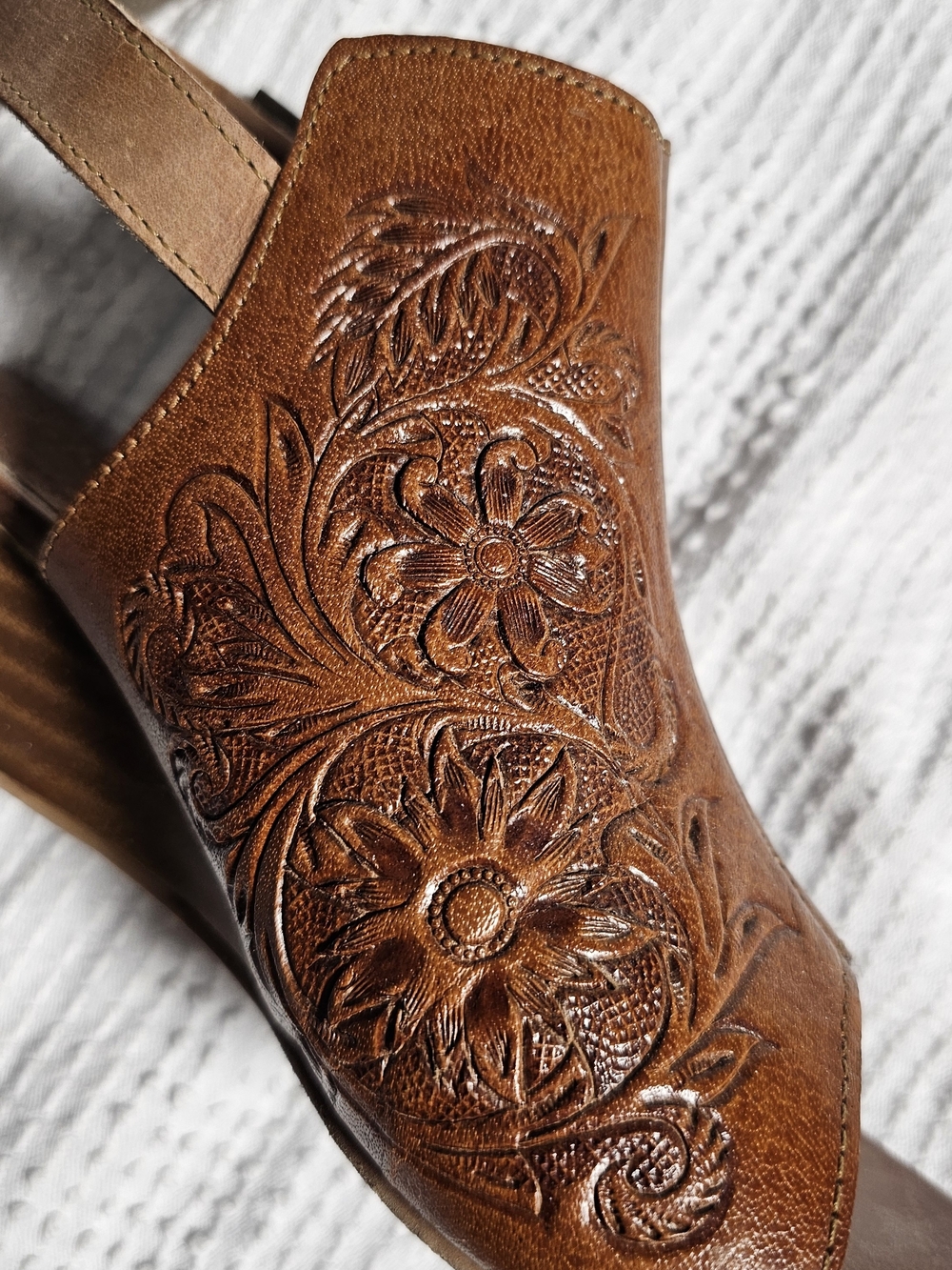 Roper Tooled Floral Leather Open-Toe Slingback Wedge Sandals - Picture 3 of 10